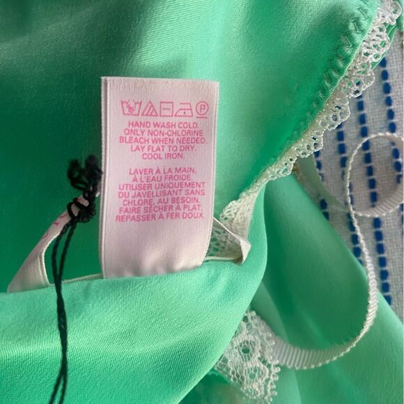 Victoria’s Secret Chemise Gown Green Satin Lace Lingerie Slip Sz Large NWT - Picture 10 of 11